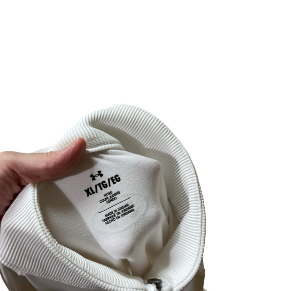 Under Armour Women's Size XL Heatgear 1/4 Zip Shirt w. Pockets Long Sleeve - Picture 7 of 7